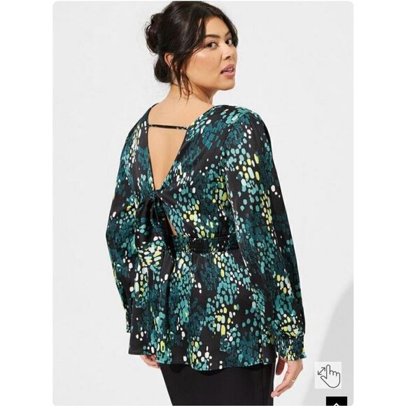 Torrid Satin Surplice Tie Cut Out Back Long Sleeve Blouse (Size  3) - Picture 4 of 6